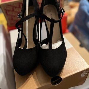 Stylish Black Women's Heels